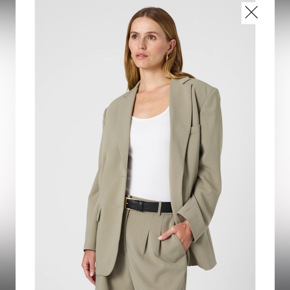 French Connection Light Olive Blazer - Picture 1 of 4